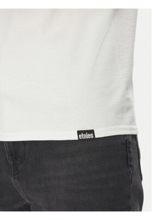 Etnies T-Shirt Rose Arrow 4130004131 Biały Regular Fit. Kolor: biały. Materiał: bawełna