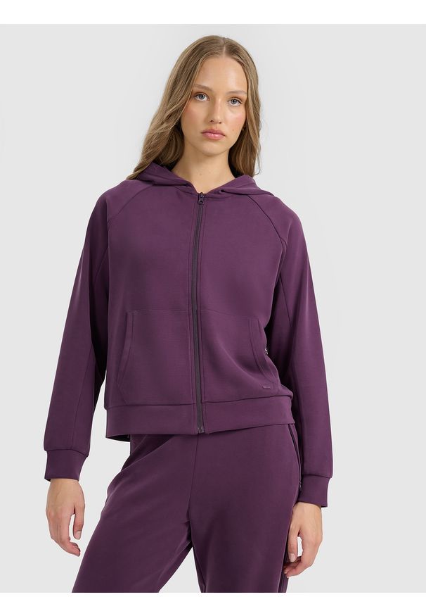 4f - 4F Bluza dresowa rozpinana z modalem damska - fioletowa S. Okazja: na co dzień. Typ kołnierza: kaptur. Kolor: fioletowy. Materiał: dresówka. Styl: casual