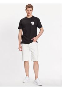 Primitive T-Shirt Double Down PAPSP2306 Czarny Regular Fit. Kolor: czarny. Materiał: bawełna