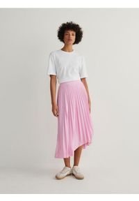 Reserved - Plisowana spódnica midi - pastelowy róż. Kolor: różowy. Materiał: dzianina #1