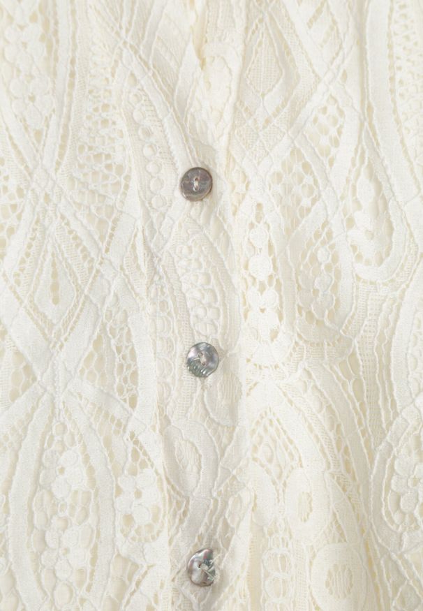 Born2be - Beżowy Koronkowa Sukienka Koszulowa o Rozkloszowanym Dole z Paskiem w Talii Nesssea. Okazja: na co dzień, do pracy. Kolor: beżowy. Materiał: koronka. Typ sukienki: koszulowe. Styl: casual, elegancki