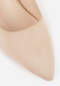 Born2be - Beżowe Klasyczne Czółenka na Obcasie Katrie. Kolor: beżowy. Wzór: jednolity, gładki. Obcas: na obcasie. Styl: klasyczny. Wysokość obcasa: średni #4
