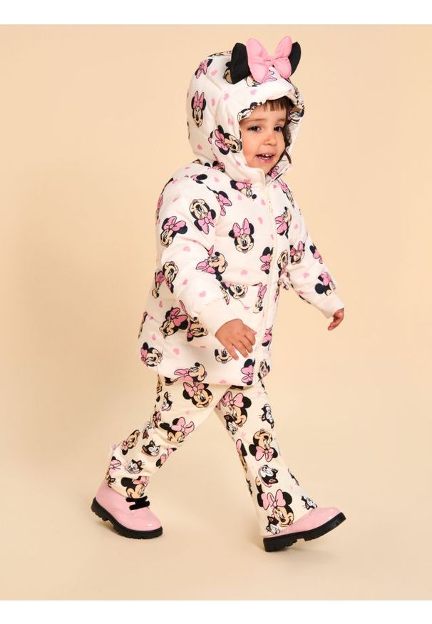 Sinsay - Botki z aplikacją 3D Minnie Mouse - różowy. Kolor: różowy. Wzór: aplikacja, motyw z bajki
