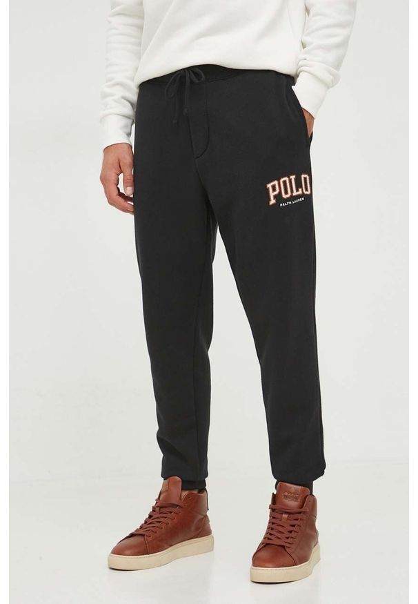 Polo Ralph Lauren spodnie dresowe kolor czarny z aplikacją. Kolor: czarny. Materiał: dresówka. Wzór: aplikacja