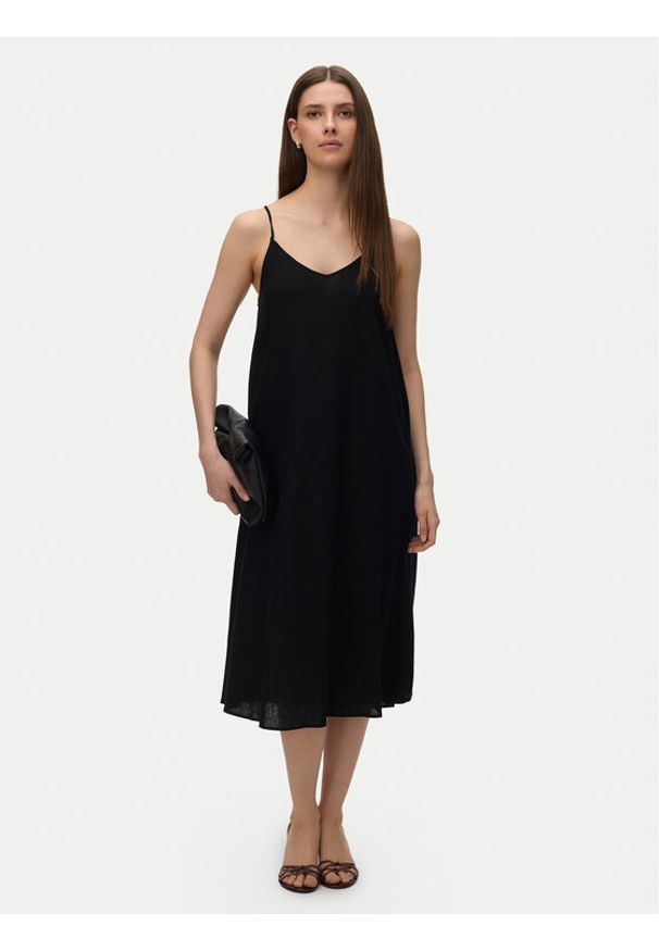 Vero Moda Sukienka letnia Emilo 10340519 Czarny Loose Fit. Kolor: czarny. Materiał: wiskoza, len. Sezon: lato