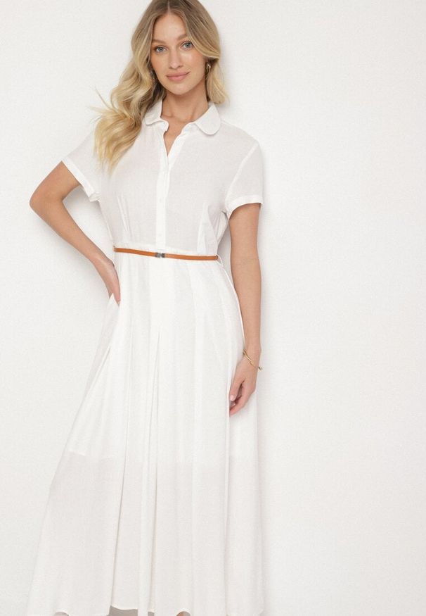 Born2be - Biała Wiskozowa Sukienka o Koszulowym Fasonie z Wąskim Paskiem Fillamea. Kolor: biały. Materiał: wiskoza. Wzór: aplikacja. Typ sukienki: koszulowe. Styl: elegancki