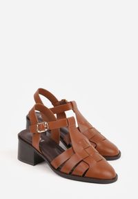 Renee - Brązowe Sandały na Stożku Ozdobione Geometryczną Cholewką Peripe. Okazja: na imprezę. Zapięcie: sprzączka. Kolor: brązowy. Materiał: jeans. Wzór: geometria, aplikacja. Sezon: lato. Obcas: na stożku #2