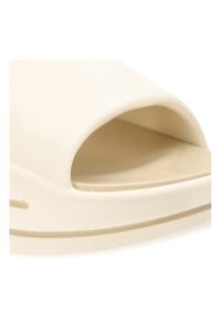 Big-Star - Beżowe Klapki Big Star Modne Obuwie Damskie. Okazja: na spacer. Kolor: beżowy. Sezon: lato. Styl: sportowy #3