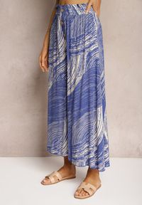Renee - Niebieskie Szerokie Spodnie 7/8 High Waist z Wiskozy Wykończone Gumką w Pasie Risallni. Stan: podwyższony. Kolor: niebieski. Materiał: wiskoza. Sezon: lato