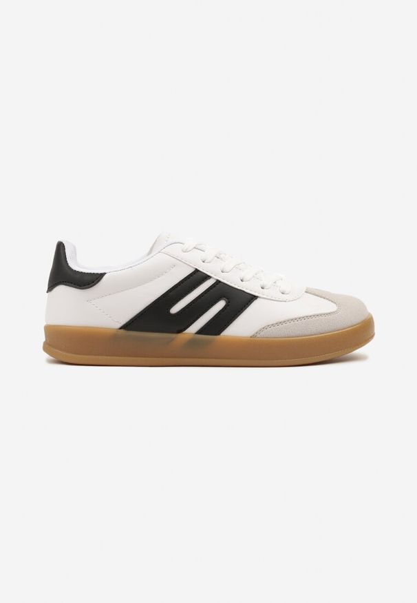 Renee - Biało-Czarne Sneakersy Kultowe Tenisówki Zdobione Przeszyciami Eveltewia. Okazja: na co dzień. Kolor: biały. Materiał: jeans. Wzór: aplikacja