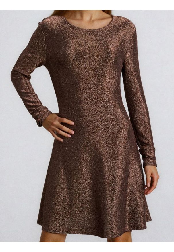 Sinsay - Elegancka sukienka mini - czarny. Kolor: czarny. Styl: elegancki