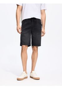Reserved - Jeansowe szorty jogger - czarny. Kolor: czarny. Materiał: jeans
