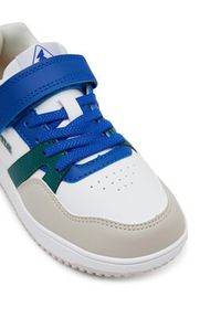 Joma Sneakersy Platea Low Jr 2534 JPLAS2534V Biały. Kolor: biały. Materiał: materiał