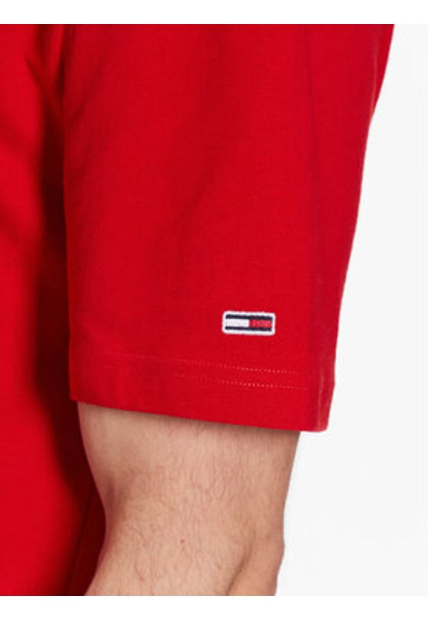 Tommy Jeans T-Shirt Classic Modern Sport USA DM0DM16406 Czerwony Regular Fit. Kolor: czerwony. Materiał: bawełna. Styl: sportowy