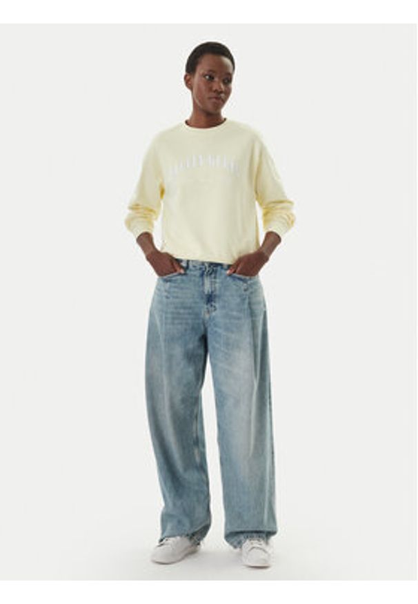 Calvin Klein Jeans Bluza Logo Graphic LV047F818G Biały Regular Fit. Kolor: biały. Materiał: bawełna