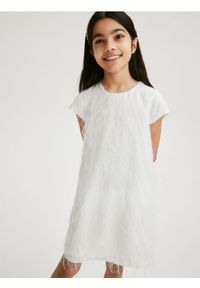 Reserved - Sukienka z imitacją piór - złamana biel. Materiał: dzianina