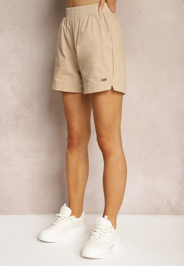 Renee - Beżowe Szorty z Bawełny High Waist z Gumką w Pasie Moavia. Okazja: na plażę, na spacer. Stan: podwyższony. Kolor: beżowy. Materiał: bawełna. Sezon: lato. Styl: elegancki