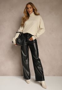 Renee - Jasnobeżowy Casualowy Golf z Bawełną i Wełną Reillisa. Okazja: na co dzień. Typ kołnierza: golf. Kolor: beżowy. Materiał: wełna, bawełna. Styl: casual #5