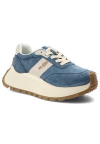 Sneakersy damskie Filippo, cholewka z naturalnej skóry zamszowej z kontrastowym panelem bocznym i klasycznym sznurowaniem z metalowym logo masywna br. Okazja: na spacer, na co dzień. Kolor: niebieski. Materiał: zamsz, skóra. Szerokość cholewki: normalna. Obcas: na platformie. Styl: klasyczny #9