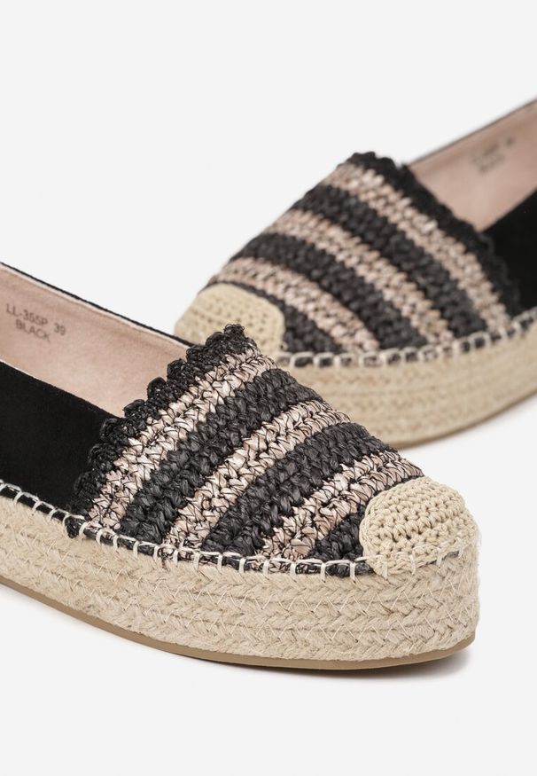 Renee - Czarne Espadryle na Platformie Ozdobione Plecionką w Stylu Boho Lelisse. Okazja: na co dzień. Kolor: czarny. Wzór: aplikacja. Sezon: lato. Obcas: na platformie. Styl: boho