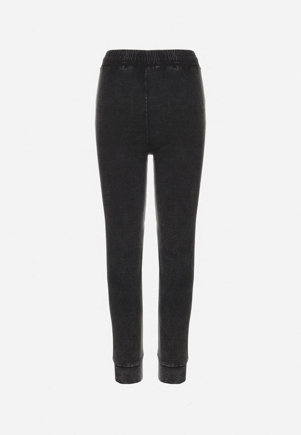 Born2be - Czarne Bawełniane Spodnie Dresowe Typu Jogger z Gumką i Sznureczkiem w Talii Kaithalia. Kolor: czarny. Materiał: dresówka, bawełna. Styl: elegancki, klasyczny