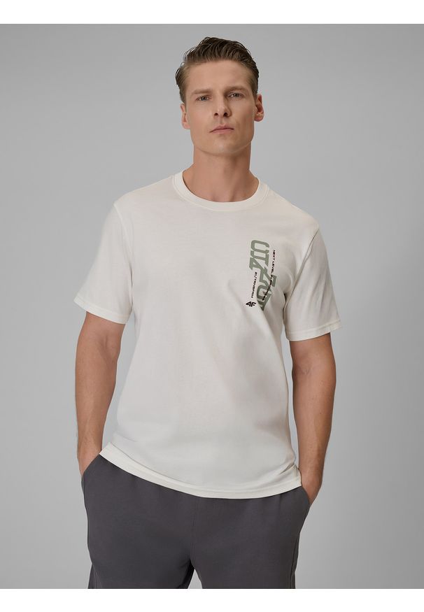 4f - 4F T-shirt regular z nadrukiem męski - beżowy XXL. Okazja: na spacer, na co dzień. Kolor: beżowy. Materiał: bawełna, dzianina. Wzór: nadruk. Styl: casual