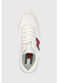 Tommy Jeans buty EN0EN01730.YBI.RETRO.R kolor biały. Nosek buta: okrągły. Zapięcie: sznurówki. Kolor: biały. Materiał: materiał, włókno, guma #4