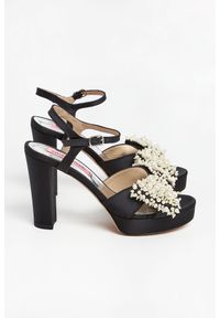 Custommade - Sandały na platformie CUSTOMMADE. Zapięcie: klamry. Materiał: materiał. Wzór: gładki, aplikacja. Obcas: na platformie. Wysokość obcasa: średni #5