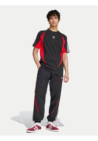 Adidas - adidas T-Shirt Archive IX9648 Czarny Regular Fit. Kolor: czarny. Materiał: bawełna