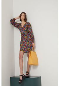 medicine - Medicine sukienka mini rozkloszowana. Materiał: tkanina. Długość rękawa: długi rękaw. Długość: mini #3