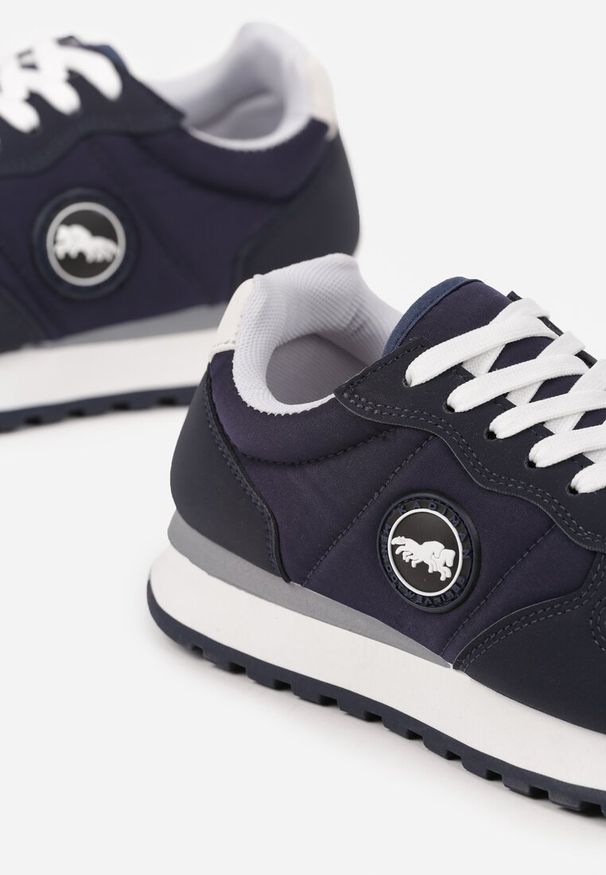 Born2be - Niebieskie Buty Sportowe Sneakersy z Ozdobną Aplikacją Salintia. Okazja: na co dzień. Kolor: niebieski. Materiał: jeans. Szerokość cholewki: normalna. Wzór: aplikacja. Obcas: na płaskiej podeszwie