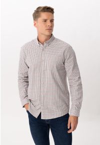 Volcano - Koszula w kratkę, Regular Fit, K-NUMERO. Okazja: do pracy. Typ kołnierza: button down. Kolor: kremowy. Materiał: bawełna, materiał. Długość rękawa: długi rękaw. Długość: długie. Wzór: kratka. Styl: klasyczny #1