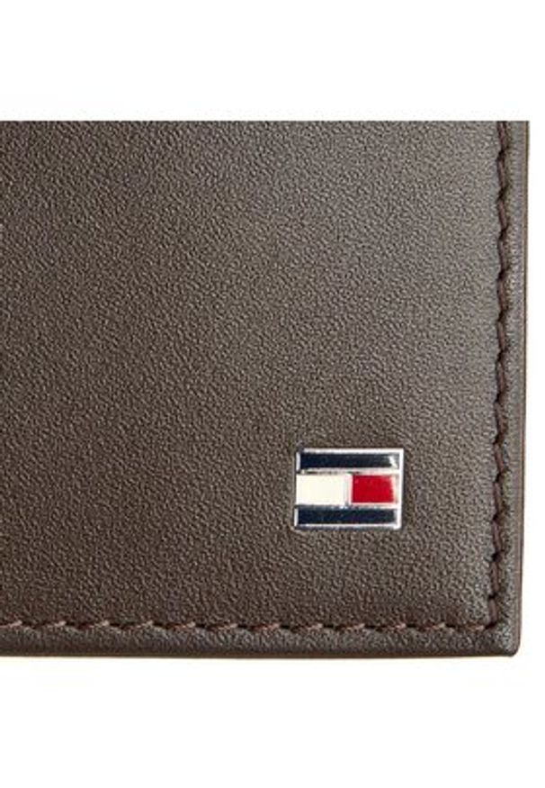 TOMMY HILFIGER - Tommy Hilfiger Portfel Eton Cc Flap And Coin Pocket AM0AM00652/83362 Brązowy. Kolor: brązowy. Materiał: skóra