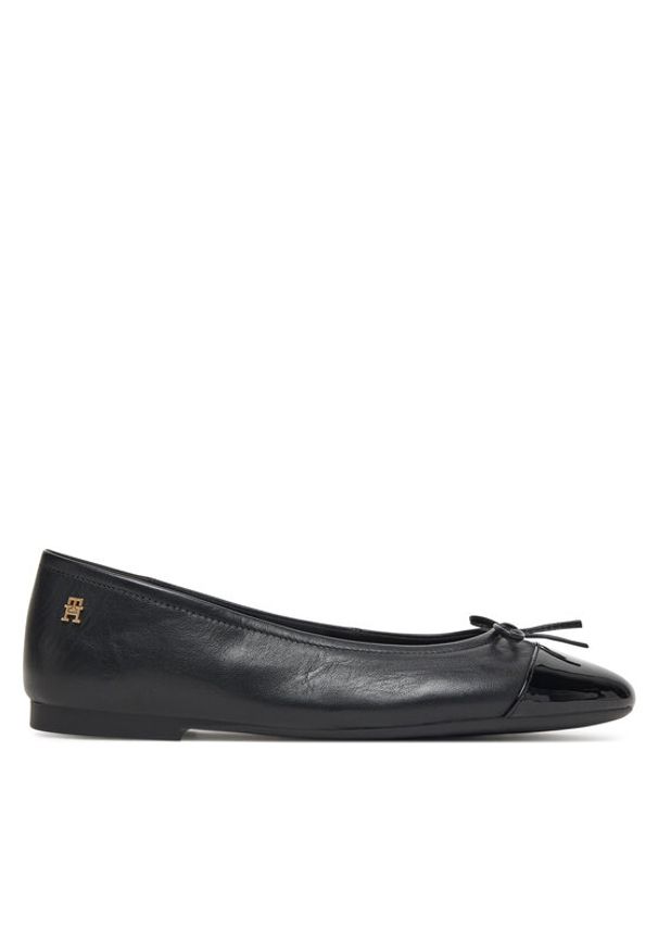 TOMMY HILFIGER - Tommy Hilfiger Baleriny Patent Toe-Cap FW0FW08830 Czarny. Kolor: czarny. Materiał: skóra