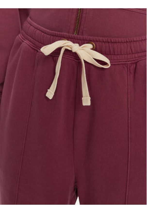Champion Spodnie dresowe 117638 Czerwony Wide Leg. Kolor: czerwony. Materiał: bawełna