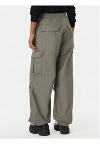 G-Star RAW - G-Star Raw Spodnie materiałowe D29375-D387 Zielony Loose Fit. Kolor: zielony. Materiał: bawełna #2