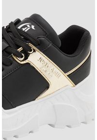 Just Cavalli - JUST CAVALLI Czarne sneakersy ze złotym logo Fondo Casper, Rozmiar 39. Kolor: czarny #6