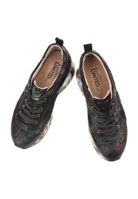 Czarne Sneakersy Laura Vita Buty Damskie Na Platformie. Zapięcie: sznurówki. Kolor: czarny. Szerokość cholewki: normalna. Wzór: haft, kwiaty. Obcas: na platformie #7