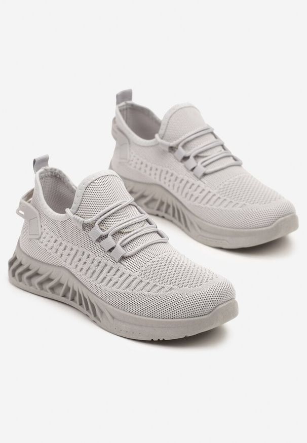 Renee - Szare Siateczkowe Buty Sportowe Sneakersy na Podeszwie z Tłoczeniami Finloti. Okazja: na co dzień. Kolor: szary. Materiał: jeans. Wzór: aplikacja