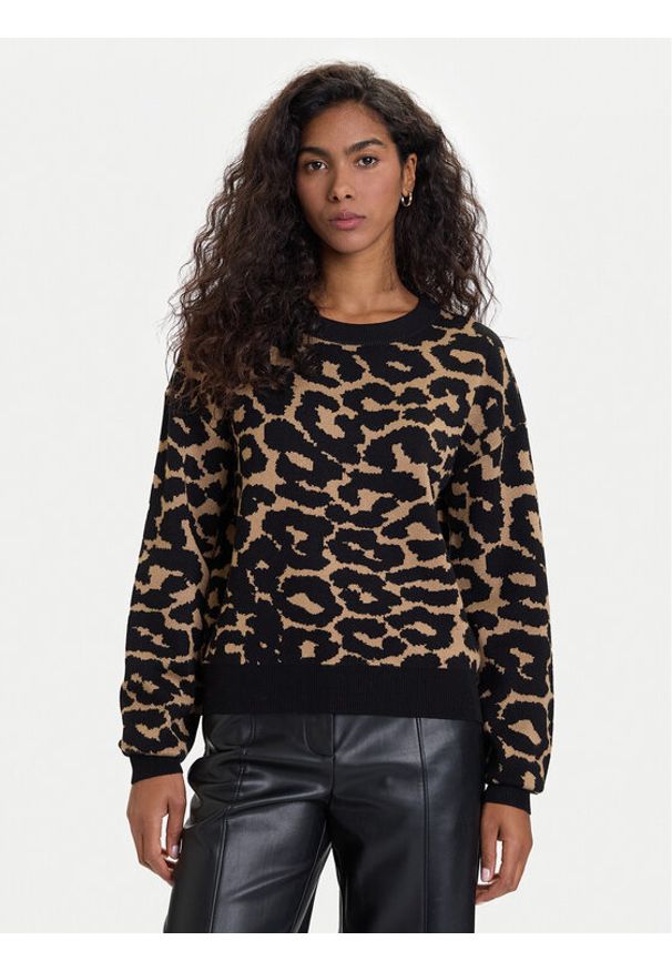 Vero Moda Sweter Siljeanimal 10330808 Brązowy Regular Fit. Kolor: brązowy. Materiał: wiskoza