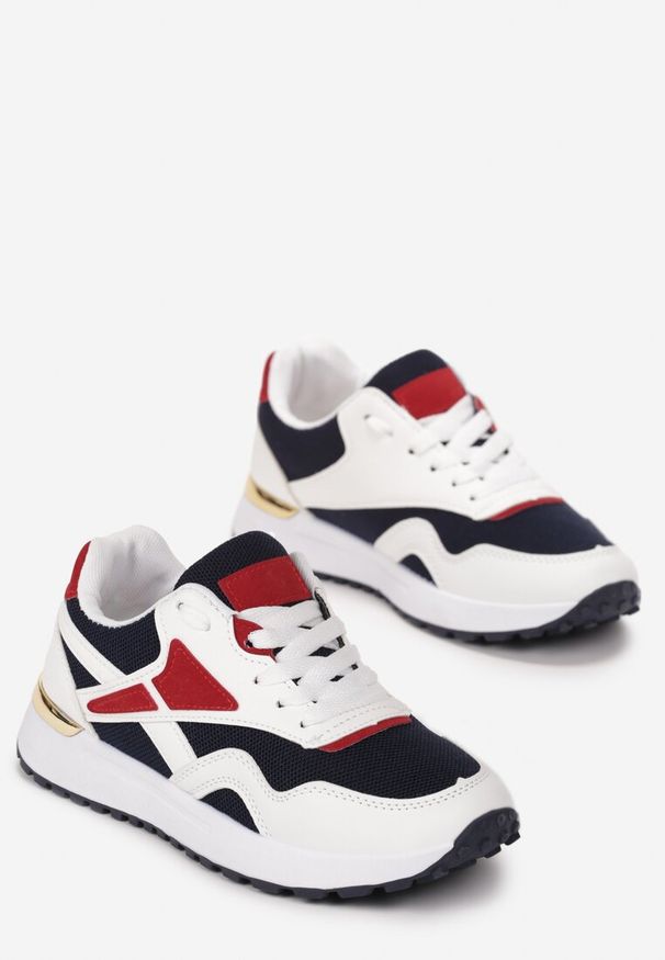 Renee - Biało-Granatowe Sznurowane Sneakersy na Płaskiej Podeszwie Salisa. Okazja: na co dzień. Nosek buta: okrągły. Zapięcie: sznurówki. Kolor: biały. Materiał: jeans, materiał. Obcas: na płaskiej podeszwie. Wysokość obcasa: niski