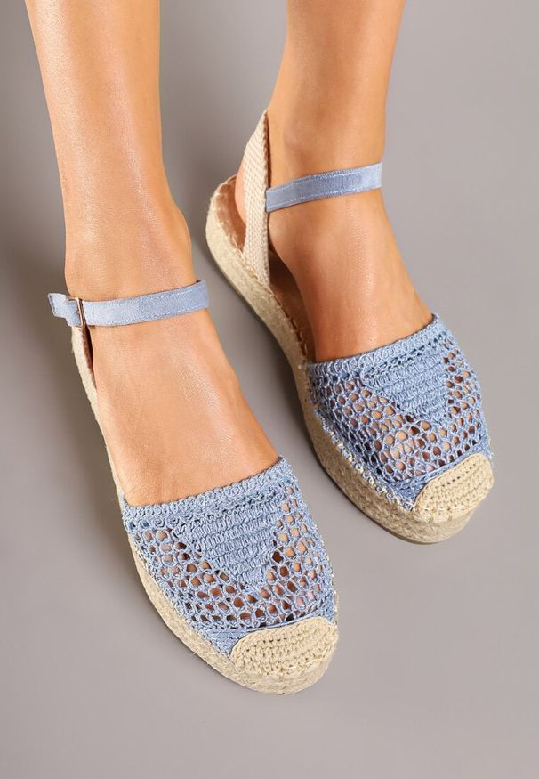 Renee - Niebieskie Sandały w Stylu Espadryli z Plecioną Platformą i Cholewką Elisova. Okazja: na plażę, na spacer. Zapięcie: sprzączka. Kolor: niebieski. Sezon: lato. Obcas: na platformie. Styl: klasyczny, elegancki. Wysokość obcasa: średni