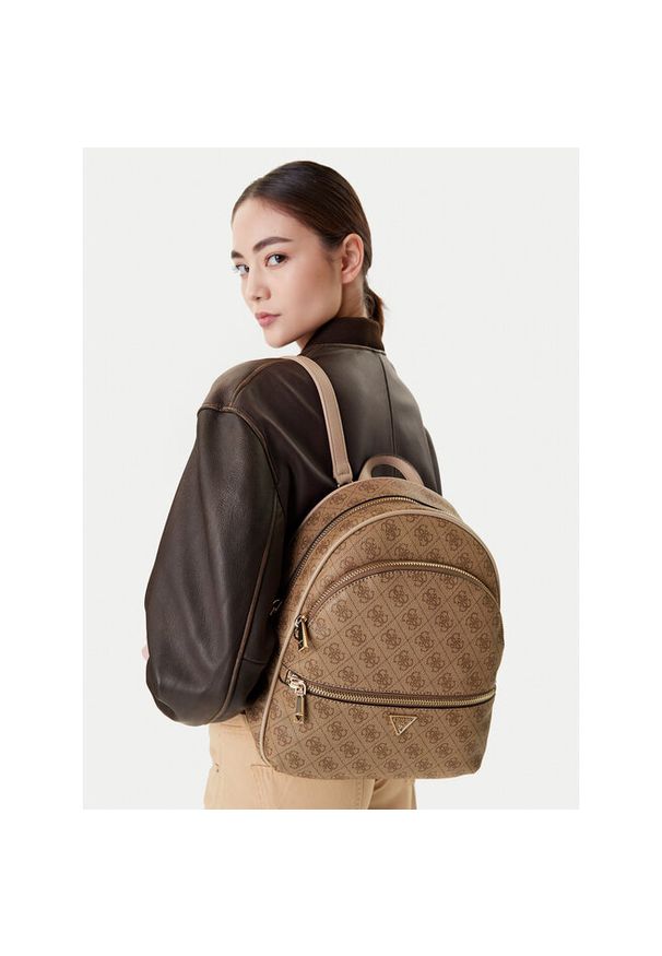 Plecak Guess. Kolor: brązowy