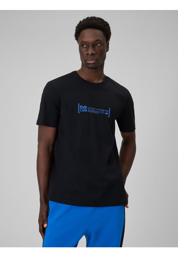 4f - 4F T-shirt regular z nadrukiem męski - czarny M. Okazja: na co dzień, na spacer. Kolor: czarny. Materiał: dzianina, bawełna. Wzór: nadruk. Styl: casual