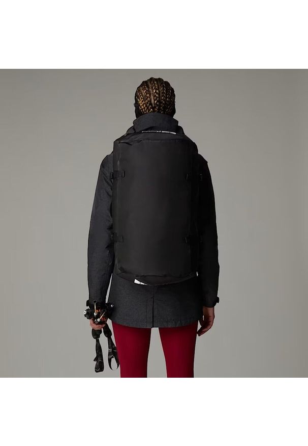 Torba The North Face Base Camp Duffel S. Kolor: czarny. Materiał: materiał. Styl: elegancki, sportowy