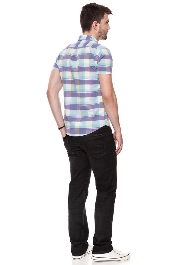 Wrangler - KOSZULA MĘSKA KRÓTKI RĘKAW WRANGLER SS 1PKT SHIRT BEACH GLASS W5860NQWD 112129522. Materiał: materiał. Długość rękawa: krótki rękaw. Długość: krótkie. Wzór: kratka