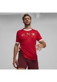 Puma - Męska, domowa koszulka reprezentacji Szwajcarii w piłce nożnej 2024 PUMA. Kolor: czerwony. Sport: piłka nożna