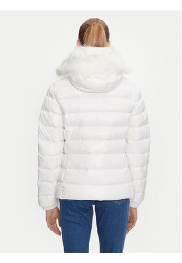 Tommy Jeans Kurtka puchowa DW0DW19926 Biały Regular Fit. Kolor: biały. Materiał: syntetyk