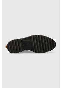 Red Valentino botki skórzane damskie kolor brązowy na platformie. Zapięcie: sznurówki. Kolor: brązowy. Materiał: skóra. Obcas: na platformie #4