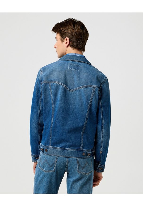 Wrangler - MĘSKA KURTKA JEANSOWA WRANGLER DENIM JACKET MYSTIC 112371358. Materiał: jeans, denim